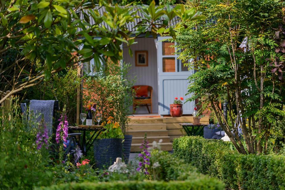 Hawthorn Hut Kilkenny Glamping At Jenkinstown House Hotel Jenkinstown Park Ngoại thất bức ảnh